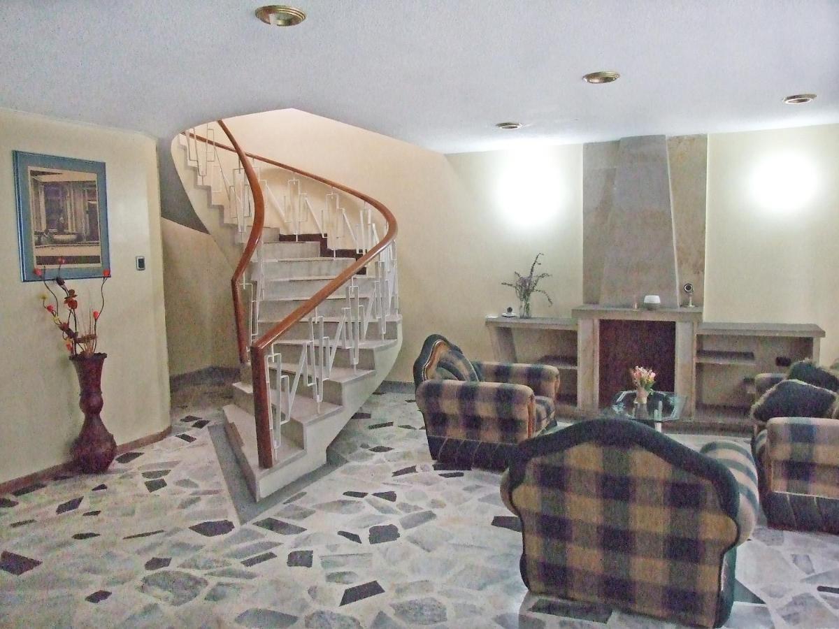 בוגוטה Colisseum Roma House- Campin Simon Bolivar Movistar Embajada Compensar מראה חיצוני תמונה